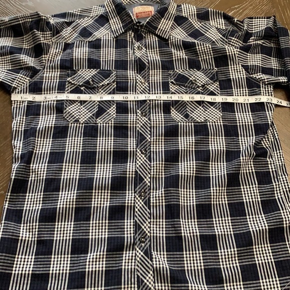 SUPER BAD SHIRT CO navy and black plaid long sleeve button-down shirt Size L - Picture 15 of 15